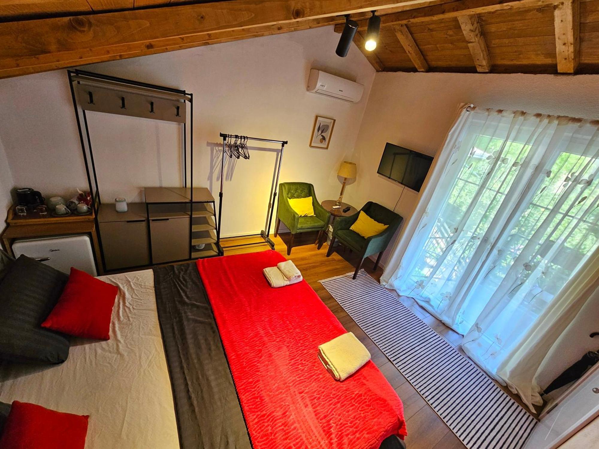 Mati Apartments Prishtina Приштина Экстерьер фото